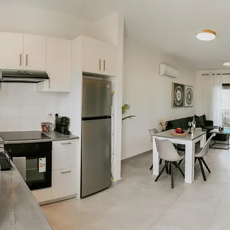 Horizon Gateway 1b, Paphos, Pool Appartamento *